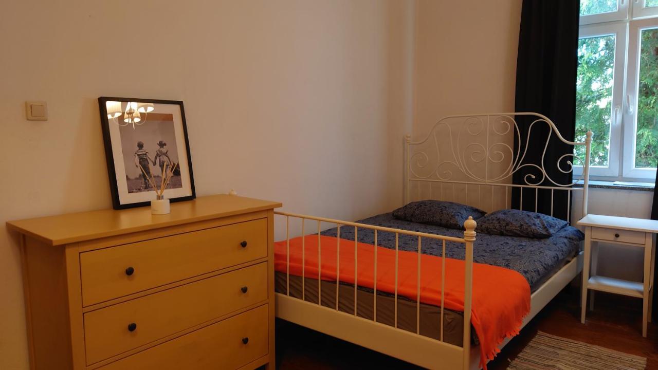 Apartamenty Przy Stonehenge Sosnowiec Exterior photo