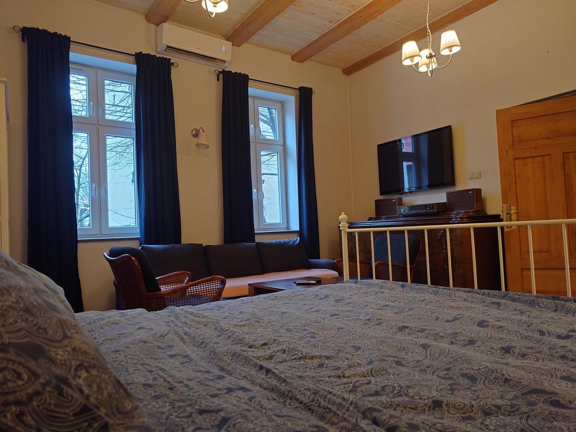 Apartamenty Przy Stonehenge Sosnowiec Room photo